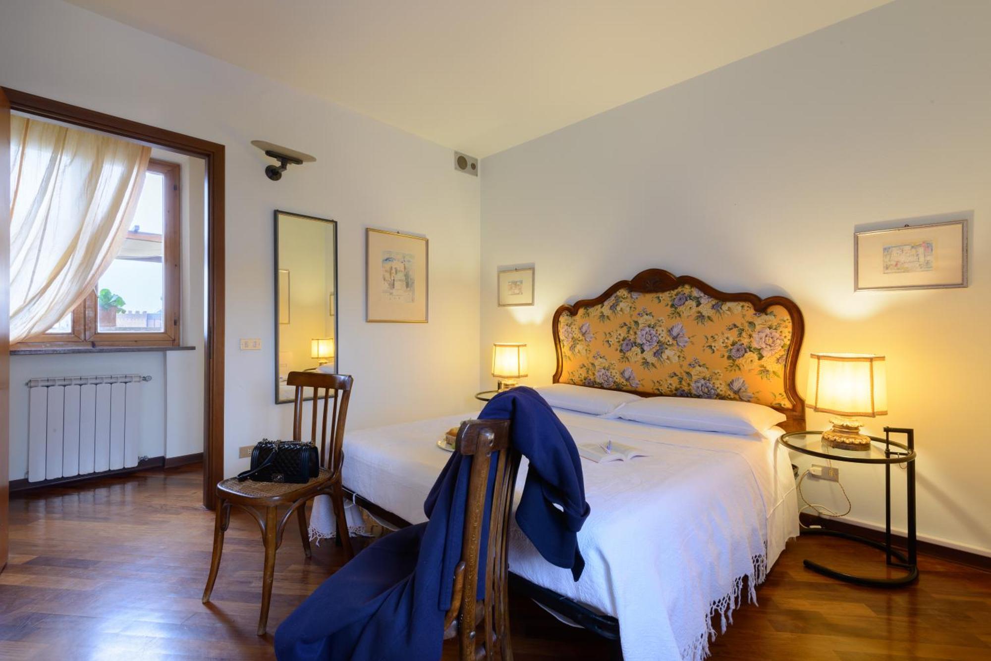Appartement La Dimora Di Amedeo à Sienne Extérieur photo